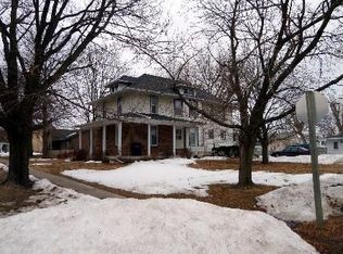 417 Benton Ave E, Albia, IA 52531