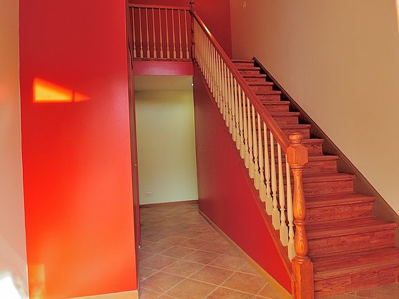 4th image of 929 Idlewild Dr
