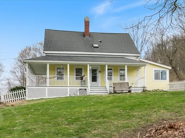 134 S Cross Rd, Haverhill, MA 01835