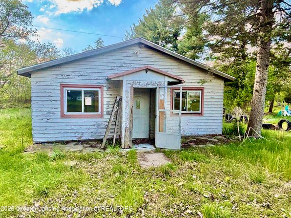 4885 West St, Eaton Rapids, MI 48827