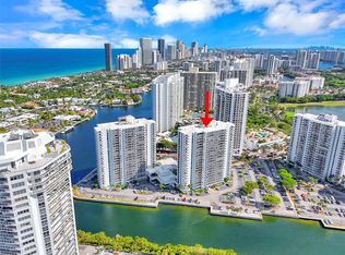 20505 E Country Club Dr APT 137, Aventura, FL 33180