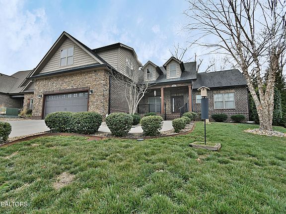 2nd image of 1006 Conner Ln
