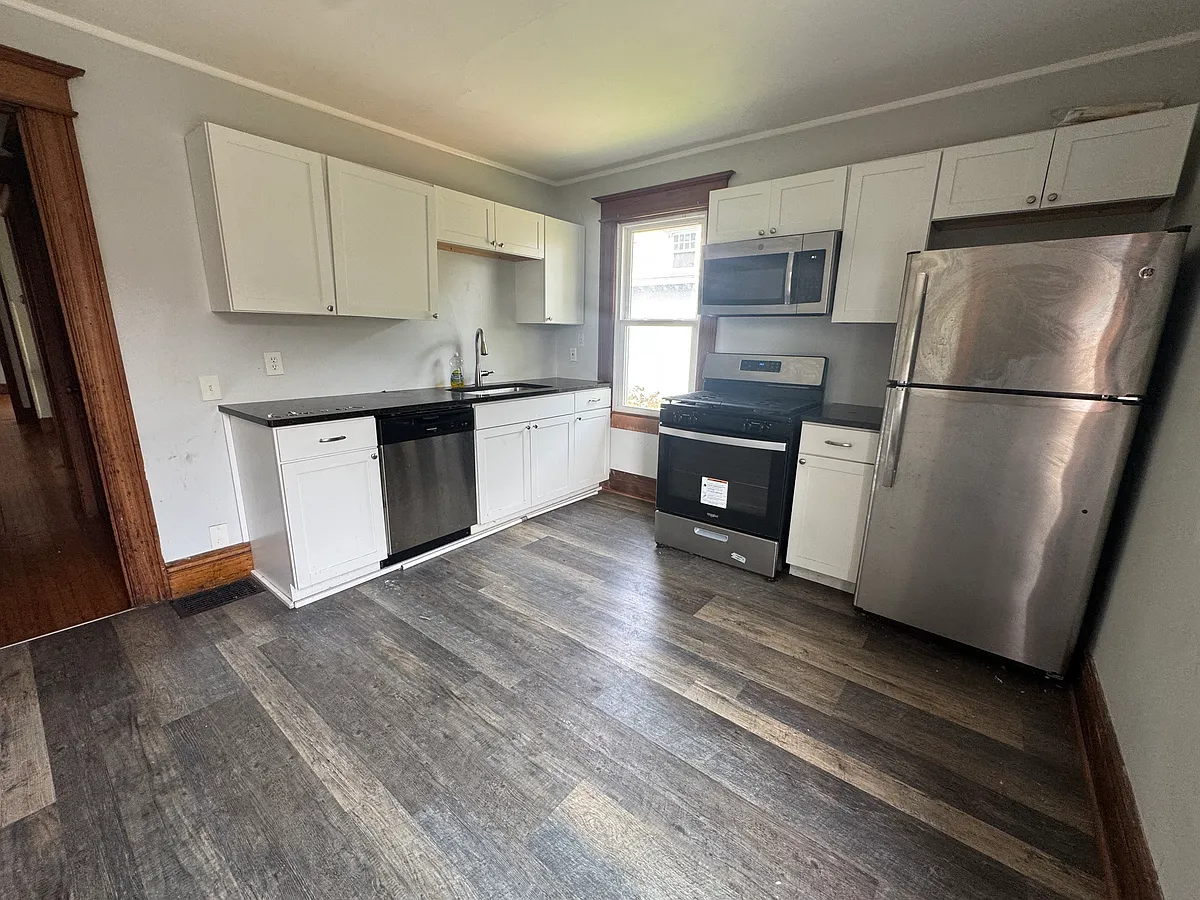 Building Photo - 274 Rutgers St #UP