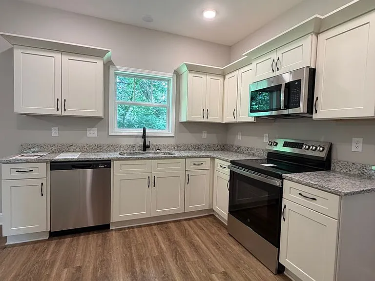 1713 Golf Club Ln — Photo 17