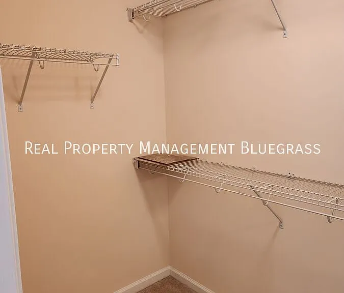 4715 Larkhill Ln — Photo 12