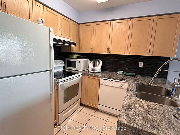 3rd image of 5508 Yonge St #2308