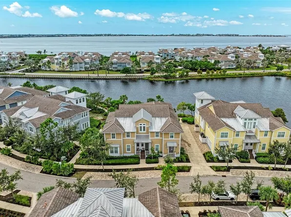 258 Sapphire Lake Dr Unit 202, Bradenton, FL 34209