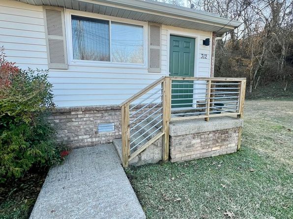 312 Moss Rose Ct