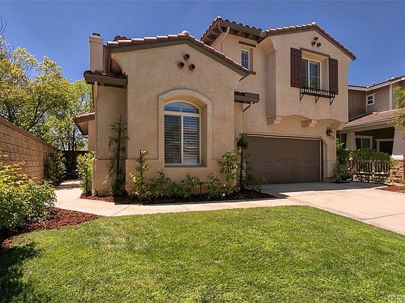 2nd image of 27885 Alta Vista Ave