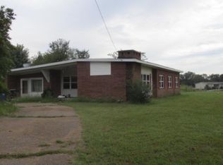 9988 Highway 22, Dresden, TN 38225