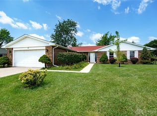 2341 S Old Oaks Dr, Dayton, OH 45431