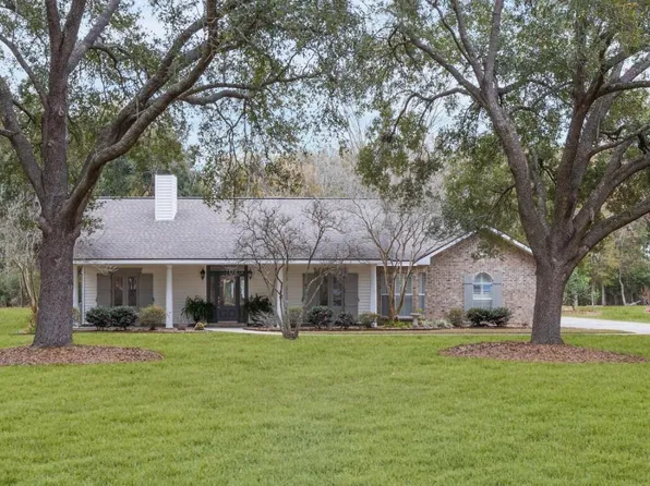 215 Boone Rd, Scott, LA 70583