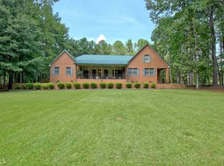 197 Busbin Rd, Fayetteville, GA 30215