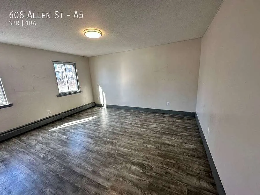 608 Allen St #A5 — Photo 3