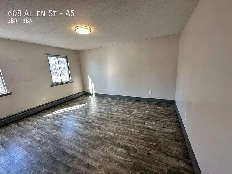 608 Allen St #A5 — Photo 3