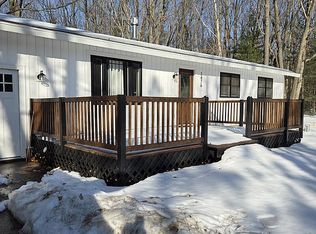 1476 Red Apple Rd, Manistee, MI 49660