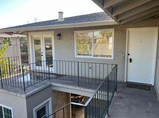 956 Castlewood Dr #4, Los Gatos, CA 95032