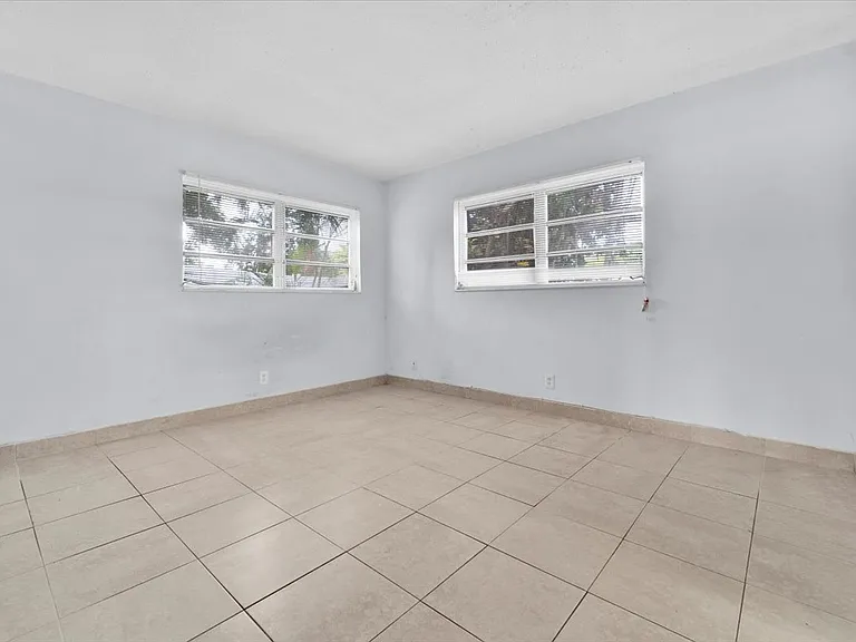 374 Sunshine Dr #K3 — Photo 9