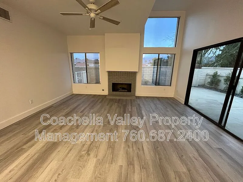 2 bed, 2.0 bath, 1280 sqft, $2,495 — Photo 4