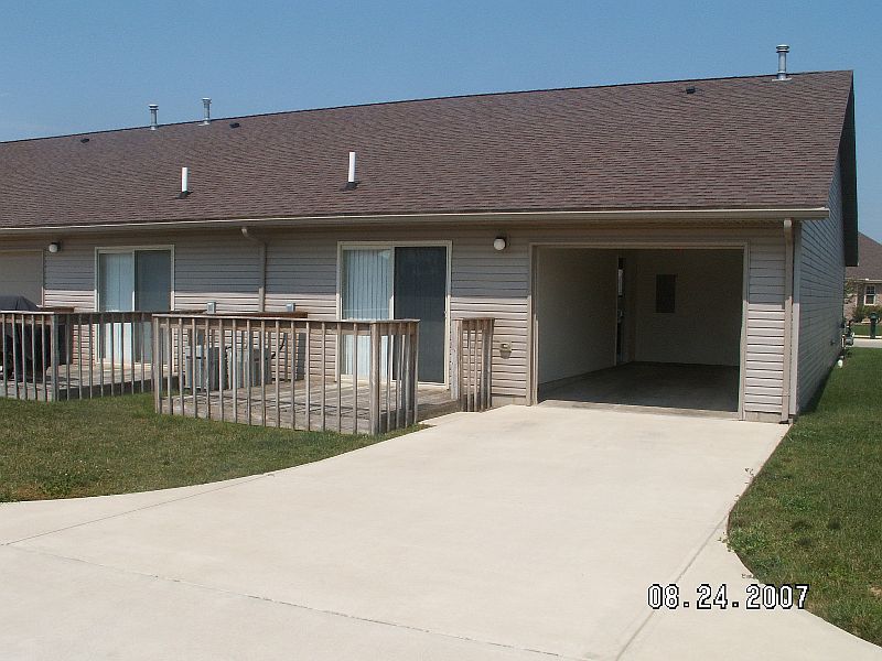 Laurel Creek Apts, 2298 Shamrock 2298 Shamrock Ln Troy OH Zillow