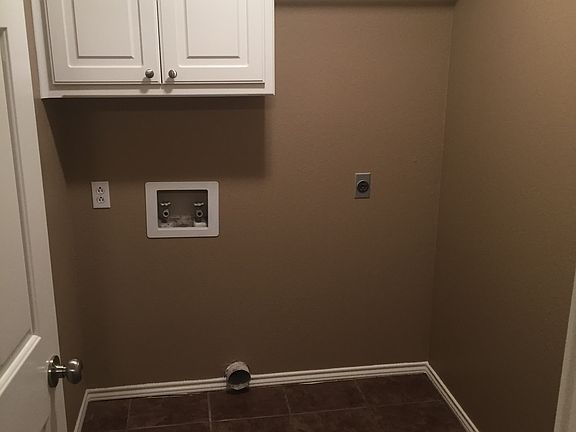 5th image of 9706 Abbeville Ave
