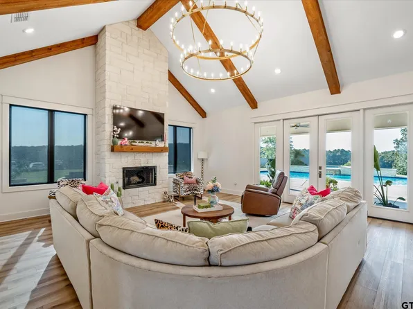 2217 County Road 4709, Troup, TX 75789