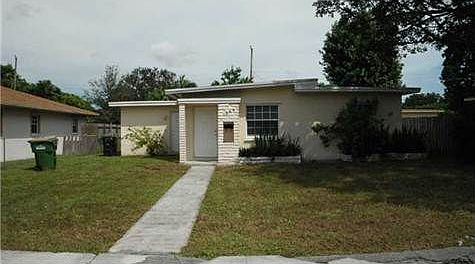 1st image of 1565 NW 122nd St