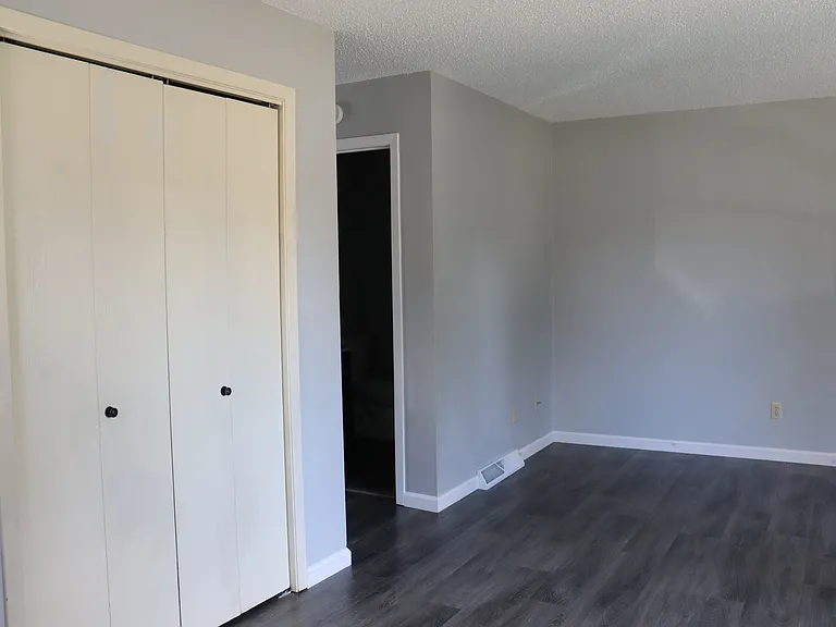 3811 Renee Dr #MAIN — Photo 16