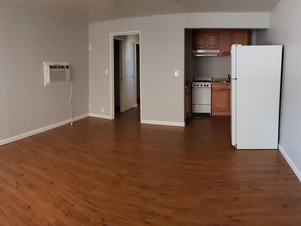 1st image of 2417 E Campbell Ave APT 05B