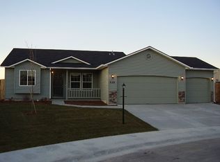 228 E Whitbeck St, Kuna, ID 83634