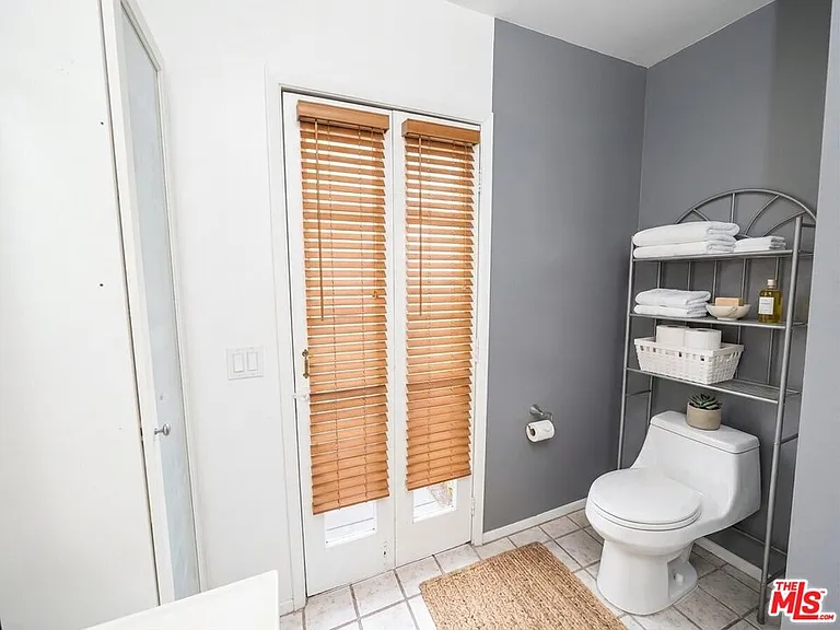 2926 Glenn Ave #GUESTHOUSE — Photo 10