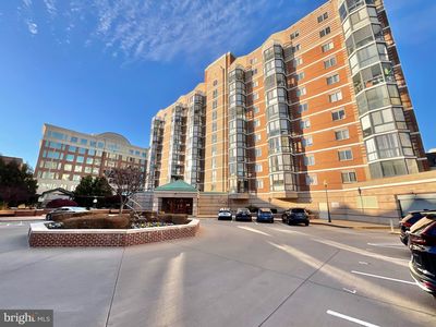 24 Courthouse Sq APT 811, Rockville, MD, 20850