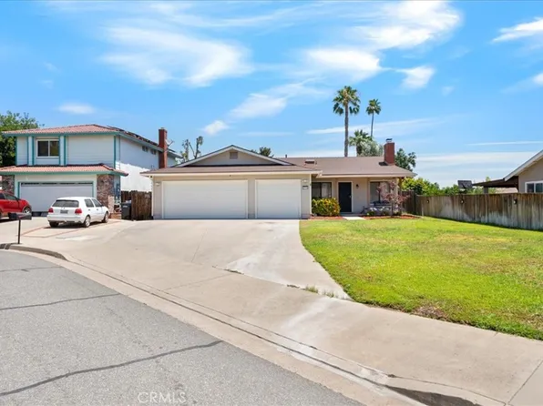 3710 Concord Cir, Lake Elsinore, CA 92530