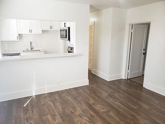 Living room to kitchen