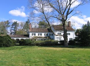 400 Mansfield Ave, Darien, CT 06820