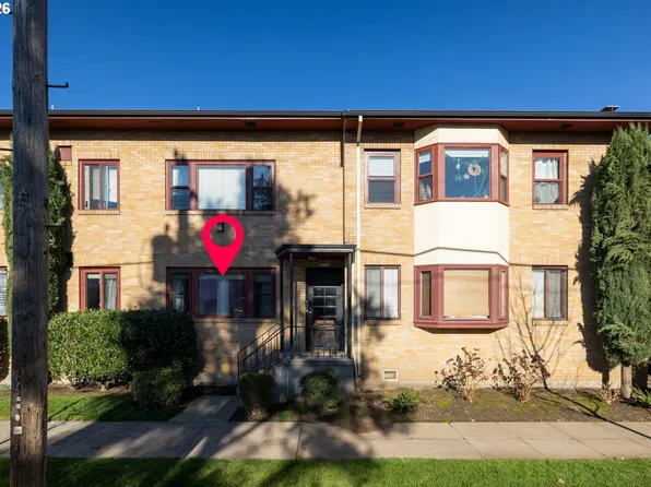 2123 NE Clackamas St APT 5, Portland, OR 97232