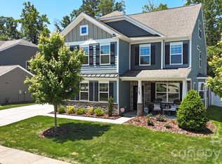 1147 Mantell Rd, Lancaster, SC 29720