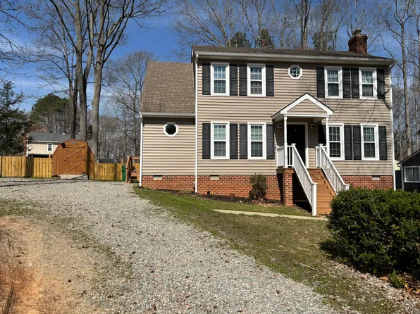 7302 Cannonade Ct, Midlothian, VA 23112