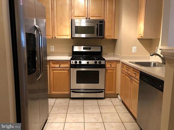 3rd image of 9480 Virginia Center Blvd Unit 216