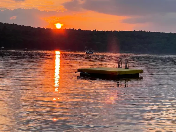 20 Perry Trail, Oakland, ME 04963