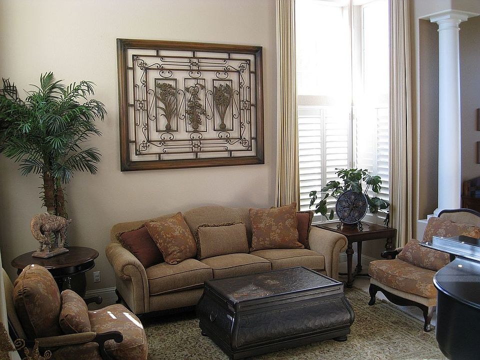 2nd image of 7053 Heatherwood Dr