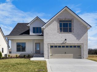 109 Aspen Pine Dr, Clarksville, TN