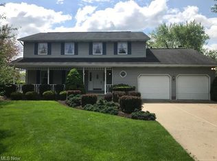 5981 Linder Cir NE, Canton, OH