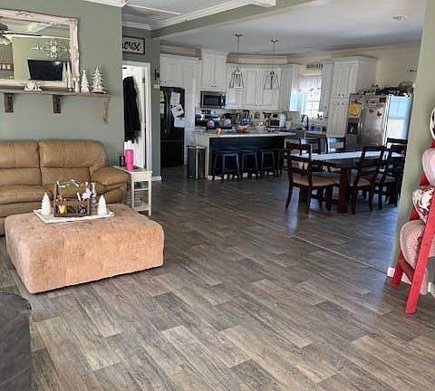 4th image of 2351 Dreyfus Rd