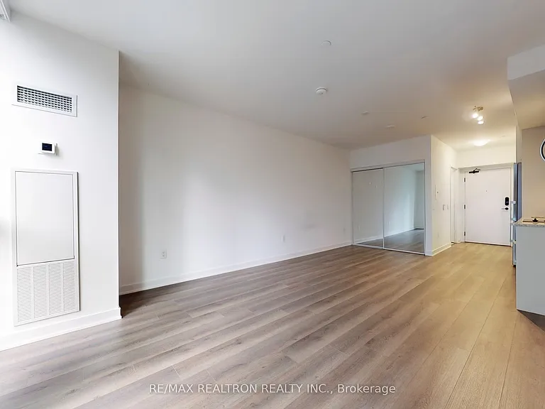 100 Dalhousie St #414 — Photo 12