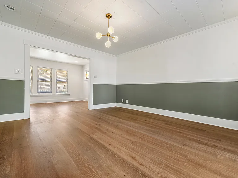 3317 Hill St — Photo 11