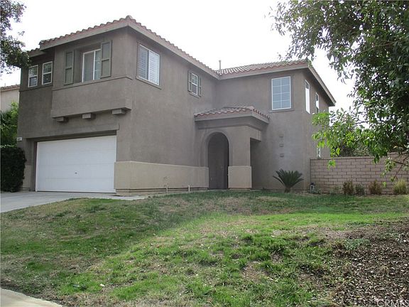 3rd image of 15051 Bay Hill Dr