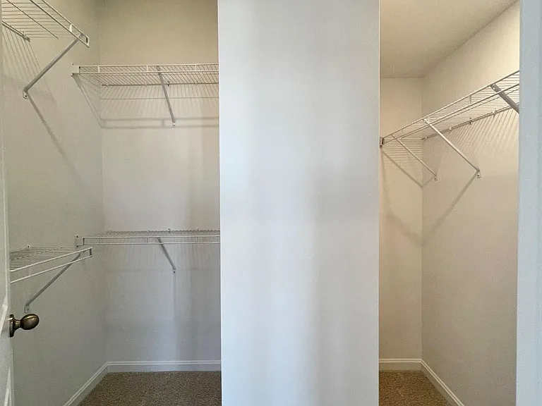 357 Andrew Ct — Photo 29