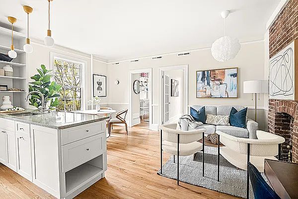 1st image of 225 Baltic St APT 1R