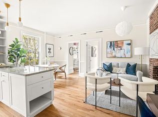 225 Baltic St APT 1R, Brooklyn, NY 11201